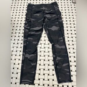 Athleta  Dark Camo Leggings